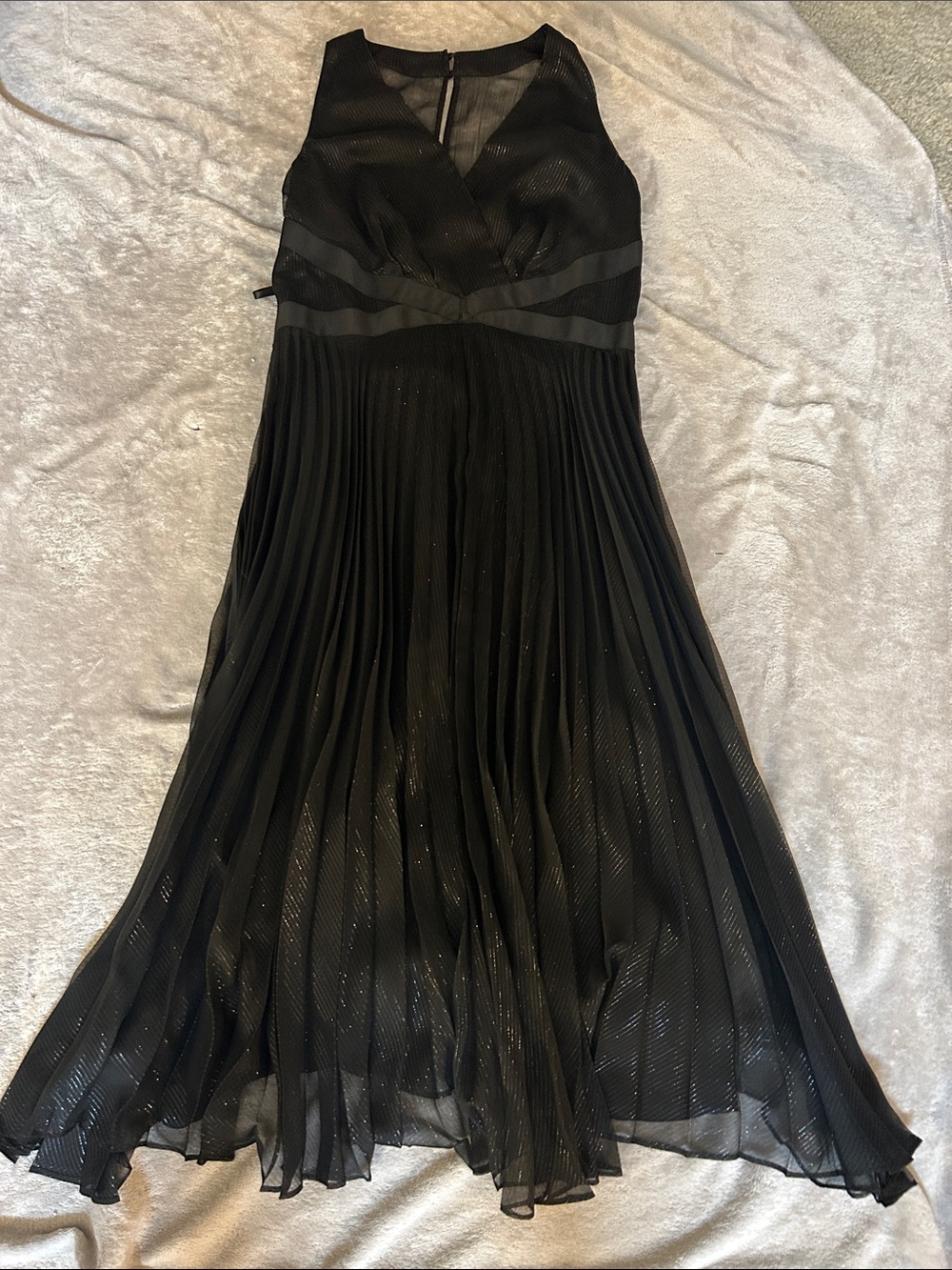 NWT WHBM black/silver lurex pleated midi dress